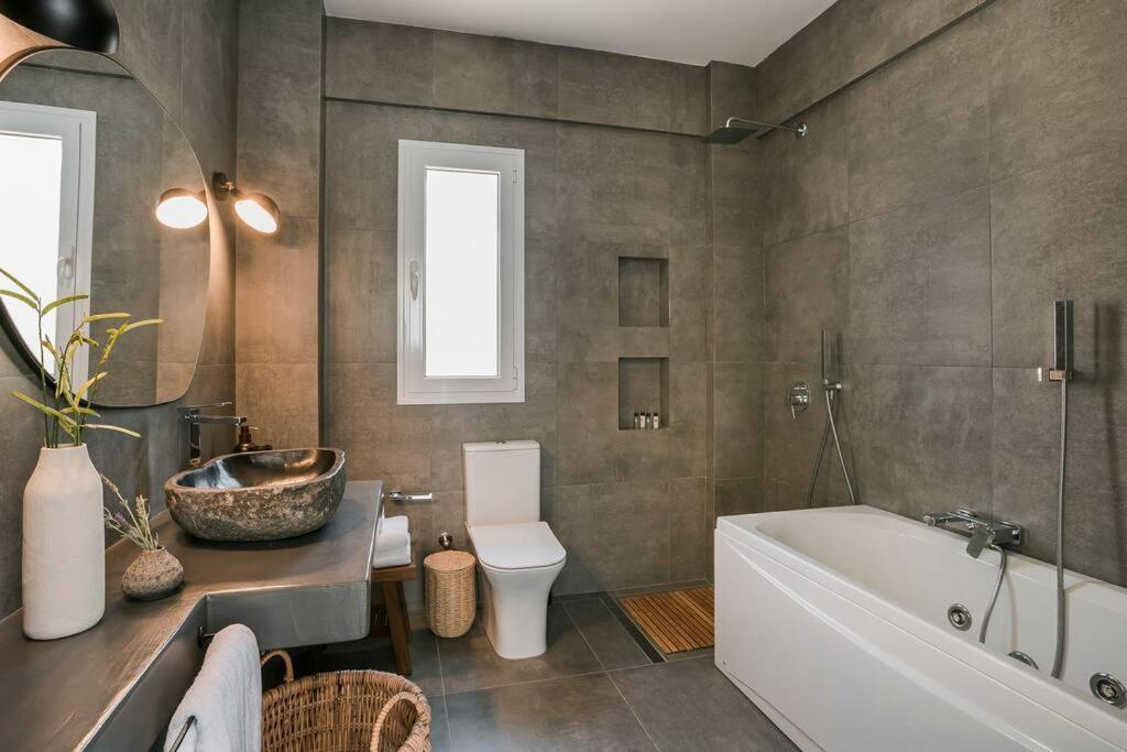 Lourdas White Villa Lourdata  Buitenkant foto